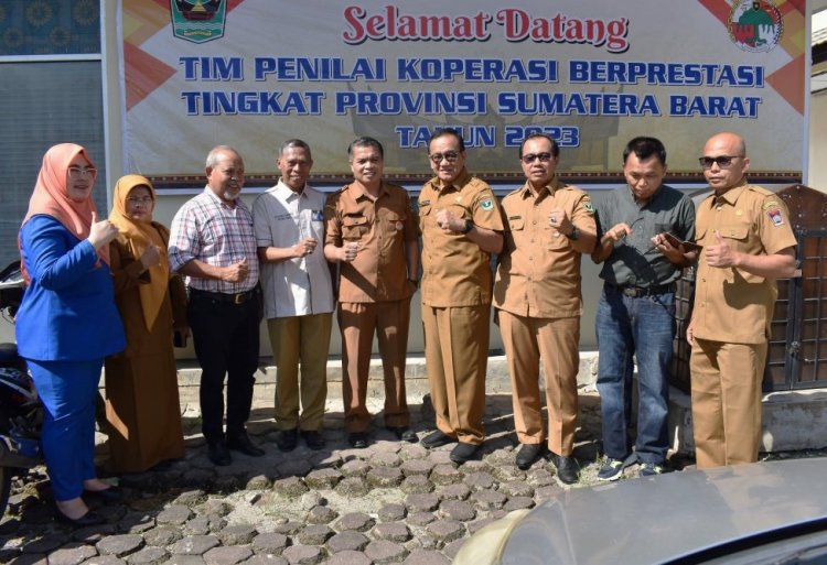 Digitalisasi Koperasi Dan UMKM KUD Halaban